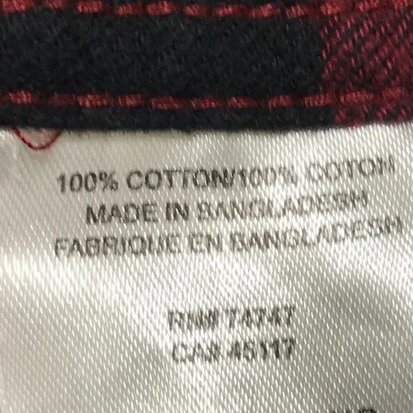 Hobbs Creek Men's Red & Black Buffalo Print Flannel. Good Condition. Size XL. - Picture 11 of 12